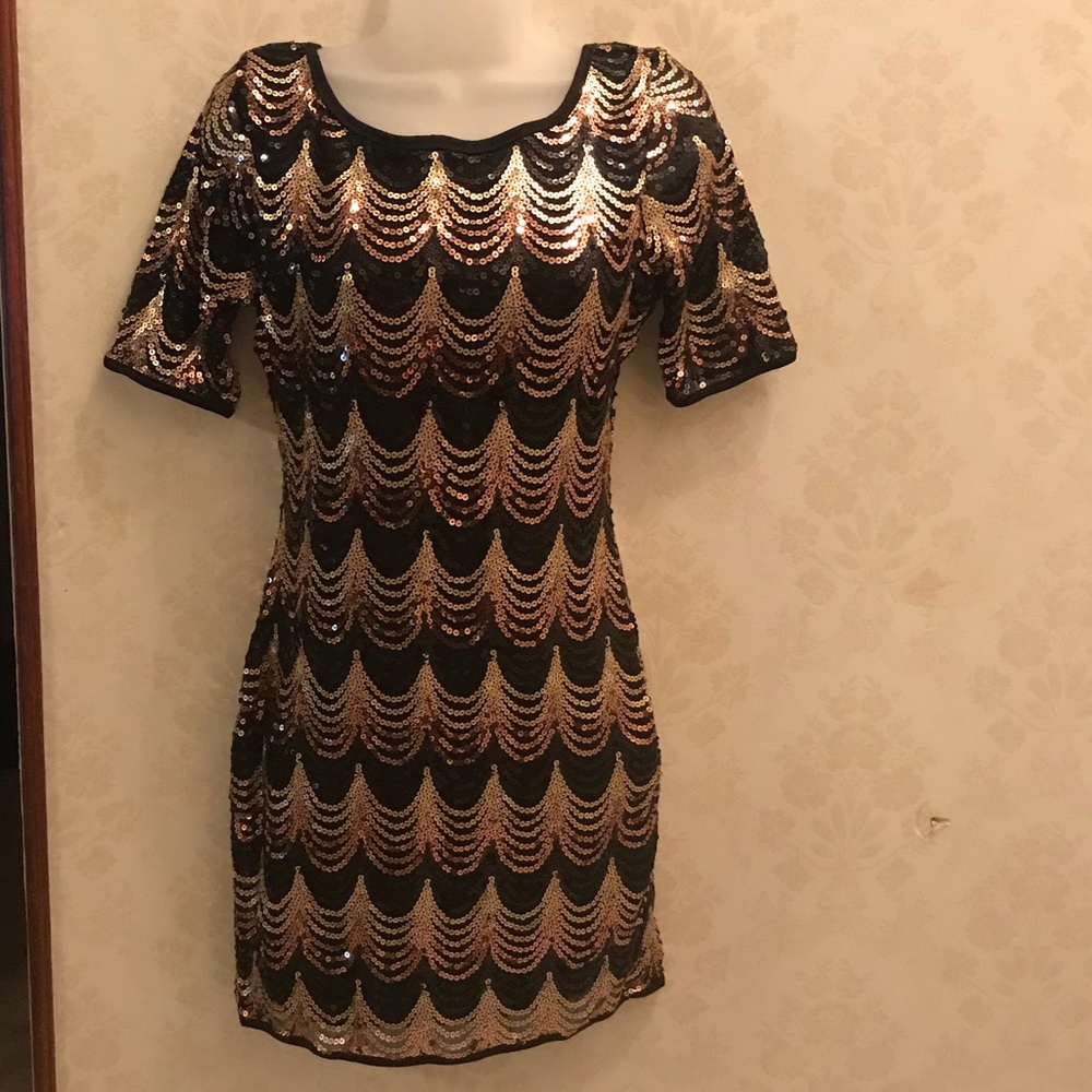 Ornate sequin design dress size S